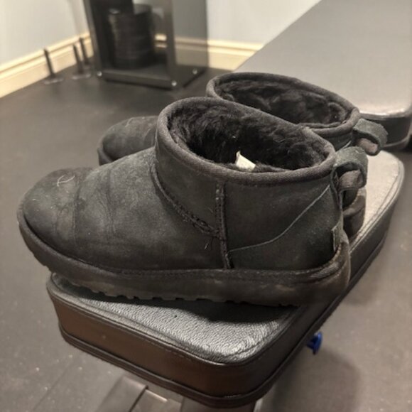 UGG Women's Ultra Mini Boots in Black - Picture 1 of 5